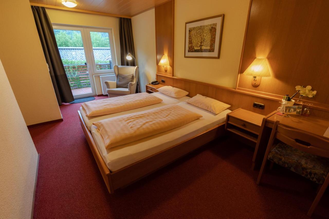 Landhotel Ewerts Insul エクステリア 写真