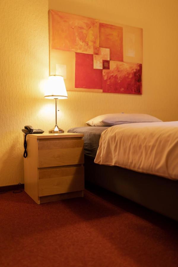 Landhotel Ewerts Insul エクステリア 写真