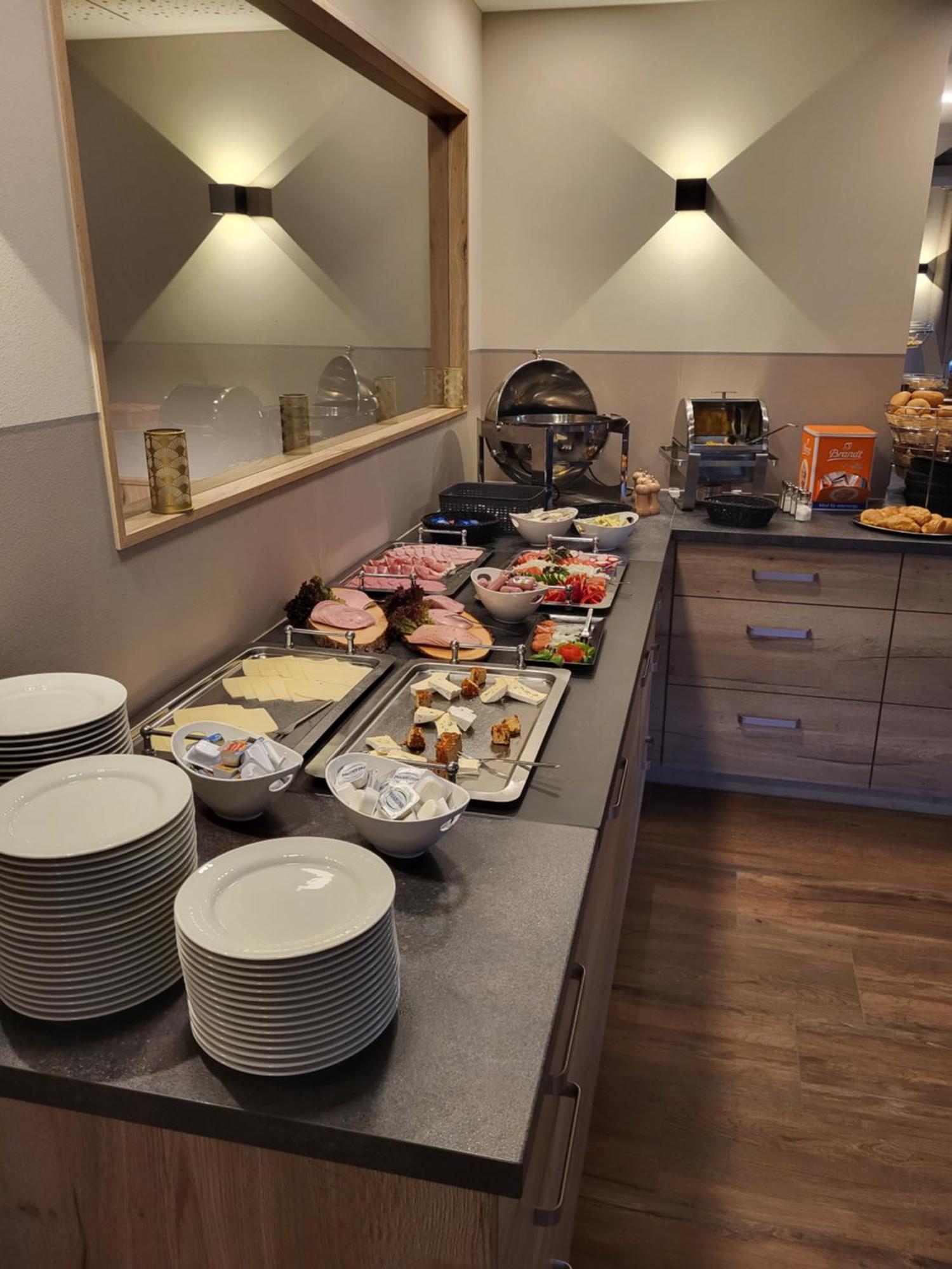 Landhotel Ewerts Insul エクステリア 写真