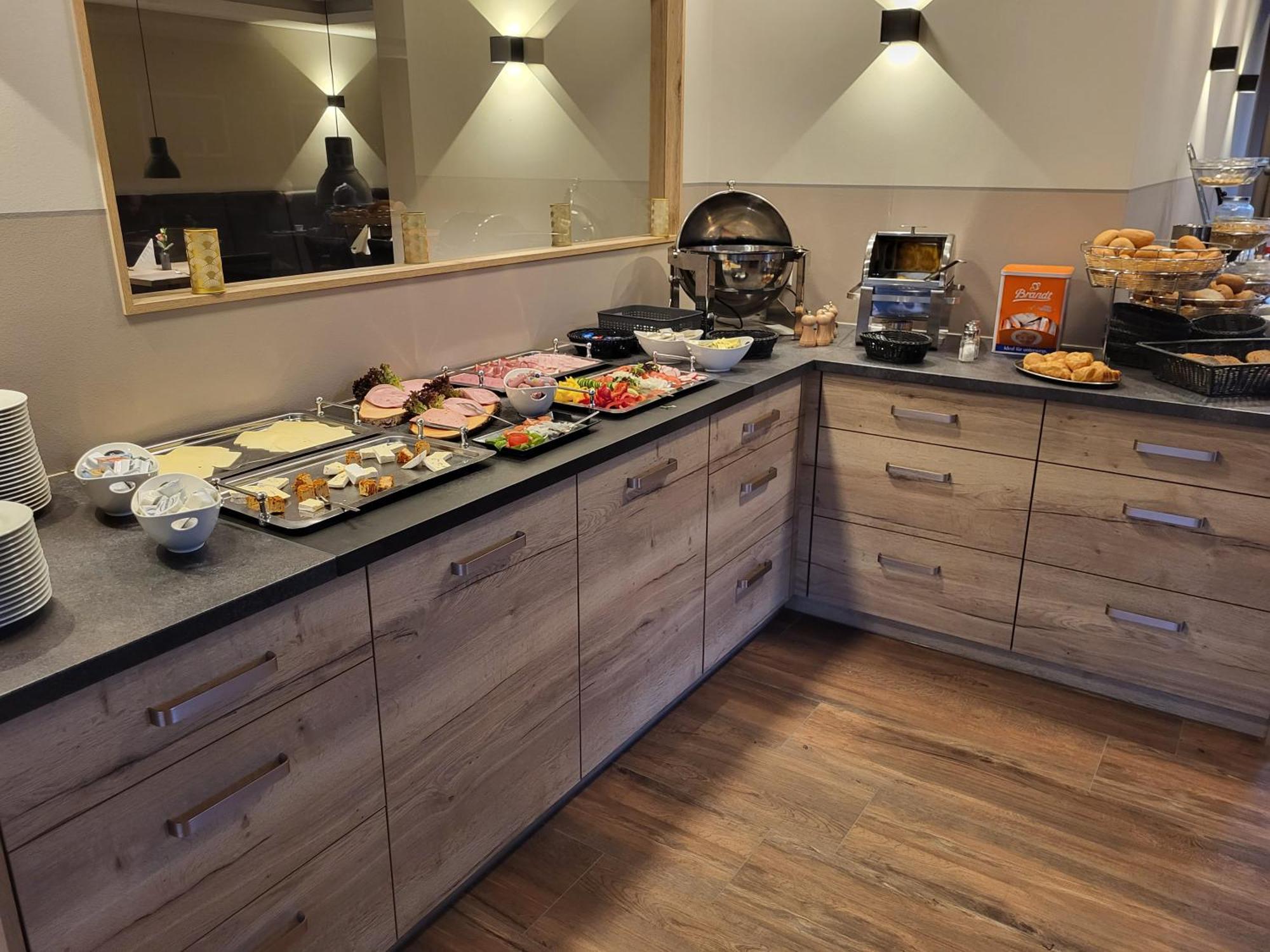 Landhotel Ewerts Insul エクステリア 写真