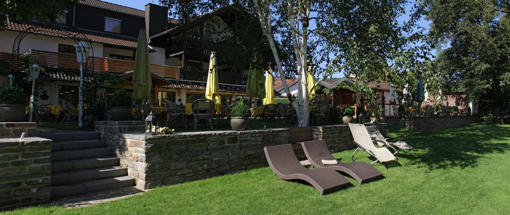 Landhotel Ewerts Insul エクステリア 写真