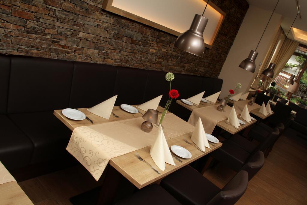 Landhotel Ewerts Insul エクステリア 写真