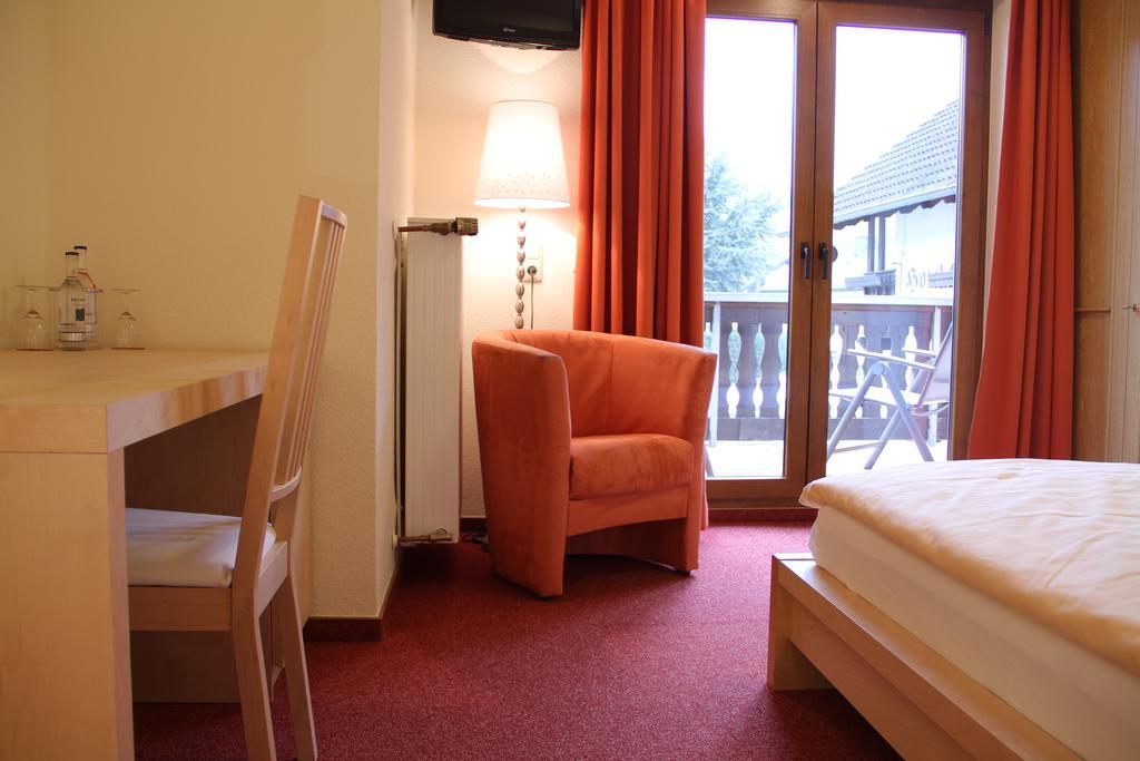 Landhotel Ewerts Insul エクステリア 写真