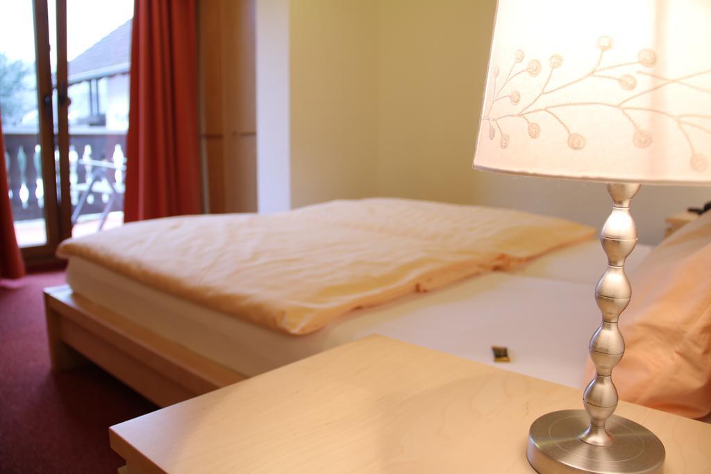 Landhotel Ewerts Insul エクステリア 写真