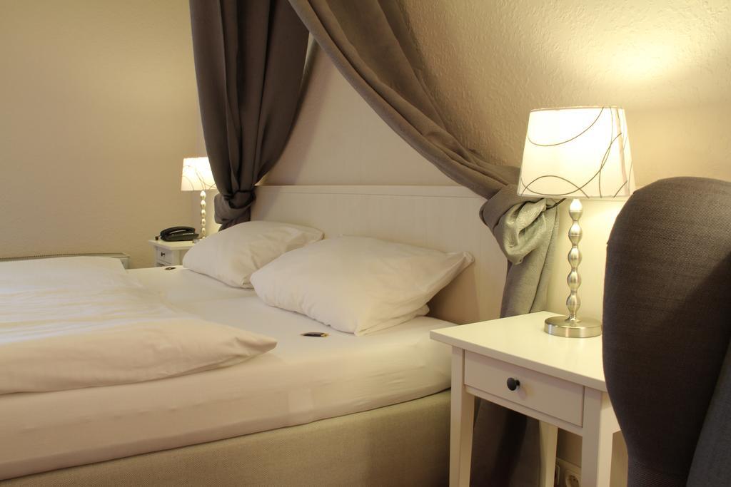 Landhotel Ewerts Insul エクステリア 写真