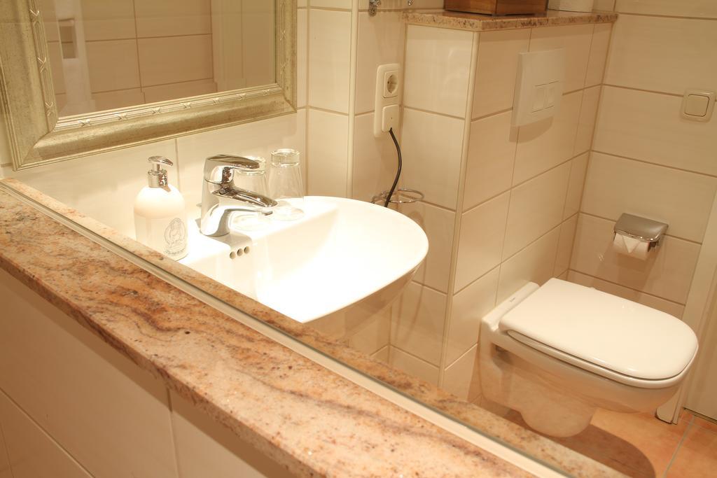 Landhotel Ewerts Insul エクステリア 写真